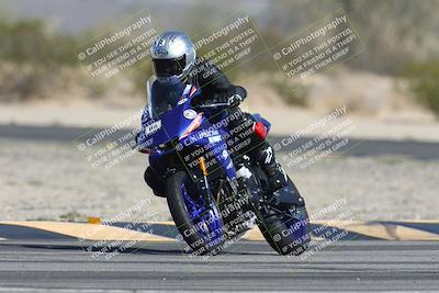 media/Oct-30-2025-Racers Edge (Thu) [[dabbdaf680]]/3-B Group/Session 1 (Turn 5)/